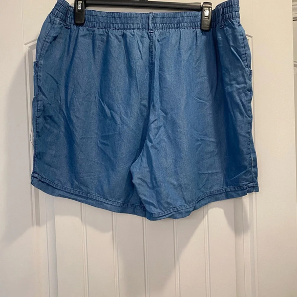 Lot of two pair, olive Linen Shorts & cotton shorts size 2x plus sizes - Picture 9 of 14